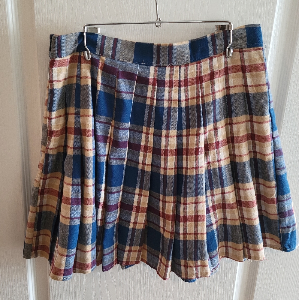 Plaid Pleated Skirt